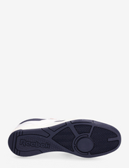Reebok Classics - BB 4000 II Shoes - sportiniai bateliai žemu aulu - ftwwht/vecnav/chalk - 4