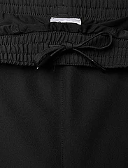 Reebok Classics - STRENGTH 4.0 SHORT 2 - sports shorts - black - 3