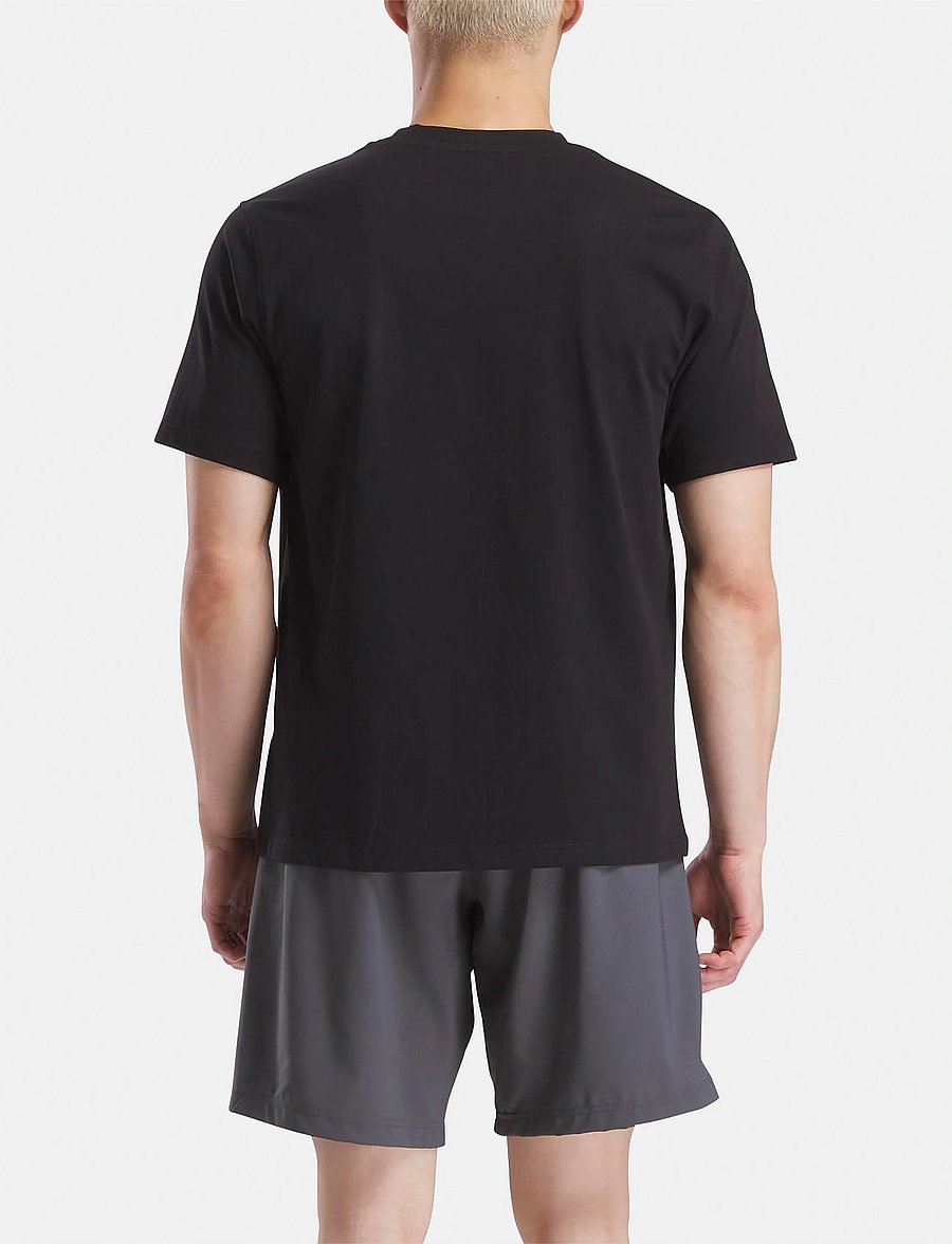 Reebok Classics - CODY SMALL LOGO CREW NECK SS TEE - alussärgid ja t-särgid - black - 4