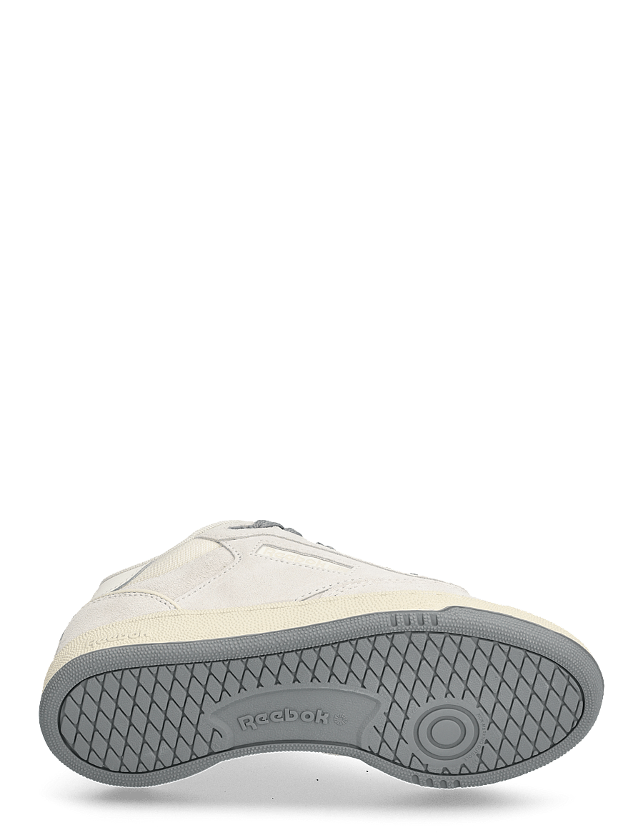 Reebok Classics - CLUB C BULC - chalk/alabas/pugry5 - 4