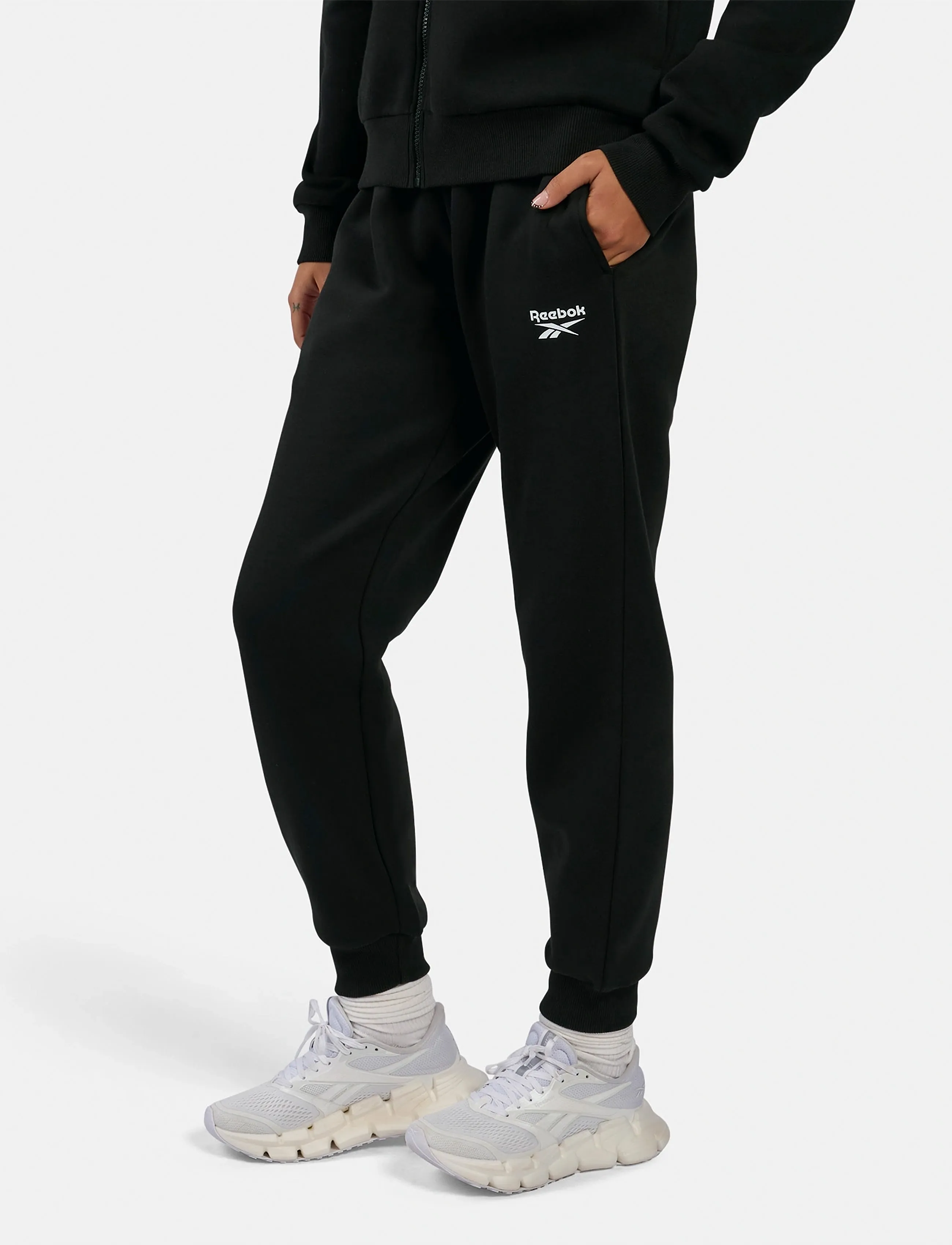 Reebok Classics ERIKA CUFFED JOGGER - Trainingshosen - BLACK / black