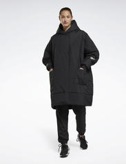 Reebok Performance - Studio Padded Long Jacket - padded coats - black - 2