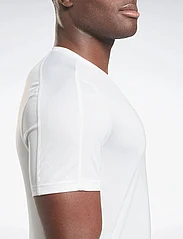 Reebok Performance - SS TECH TEE - t-shirts - white - 4