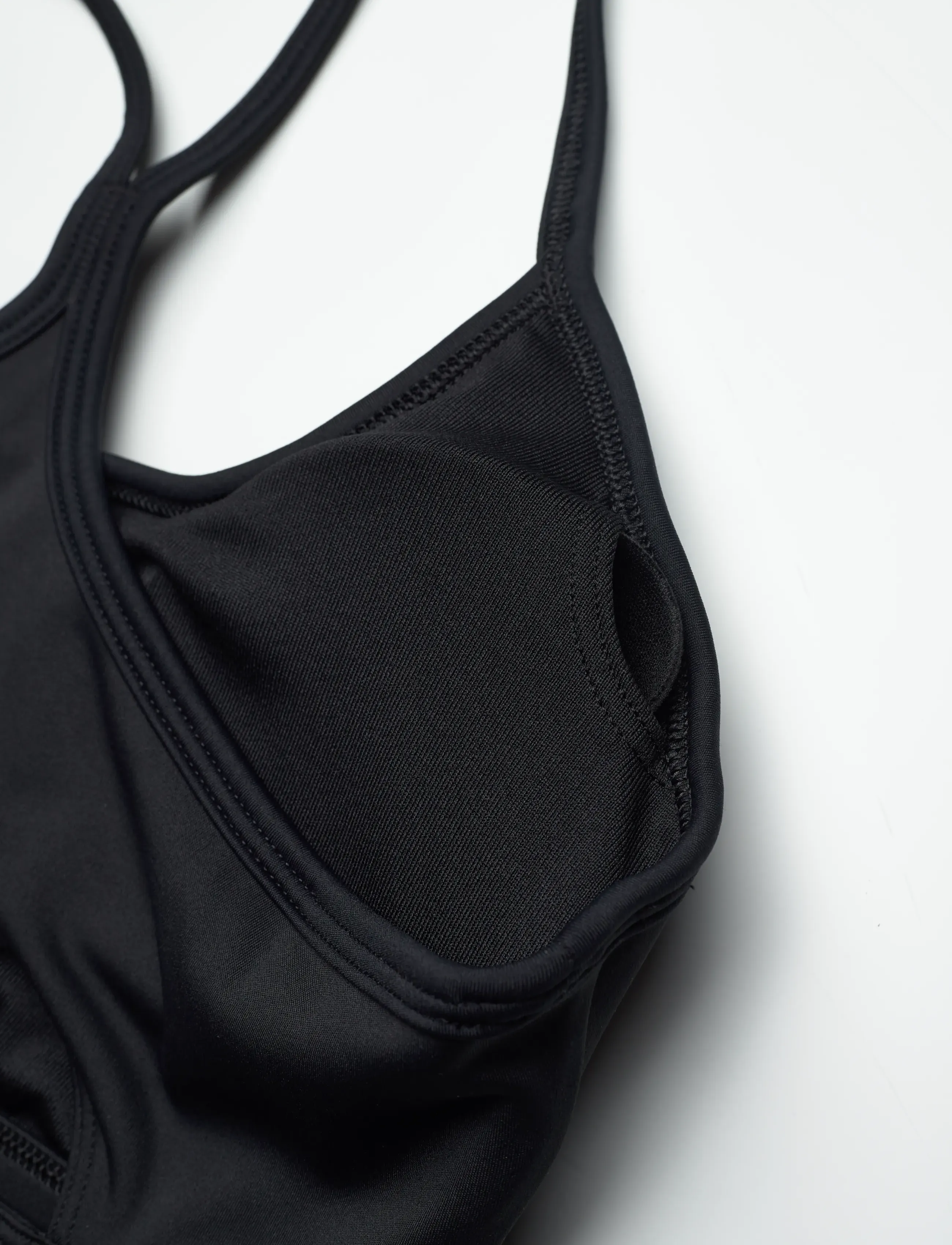 Reebok Performance - KENDAL CORE STRAPPY BRA - soutiens-gorge de sport - black - 2