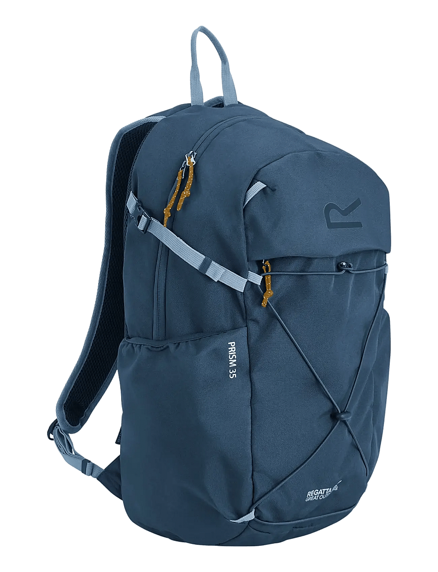 Regatta - Prism35L - night sky - 1