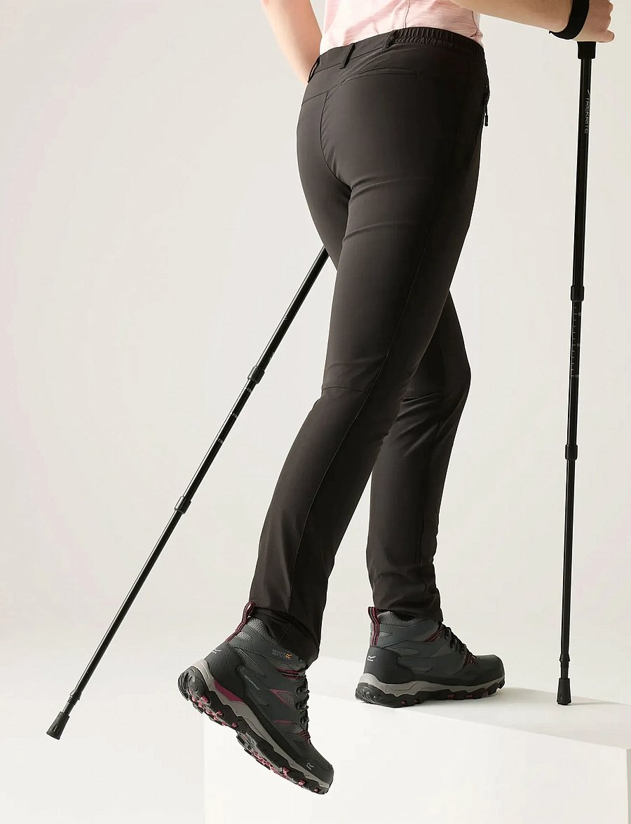 Regatta - Womens Highton Trousers II - outdoorhosen - black - 4