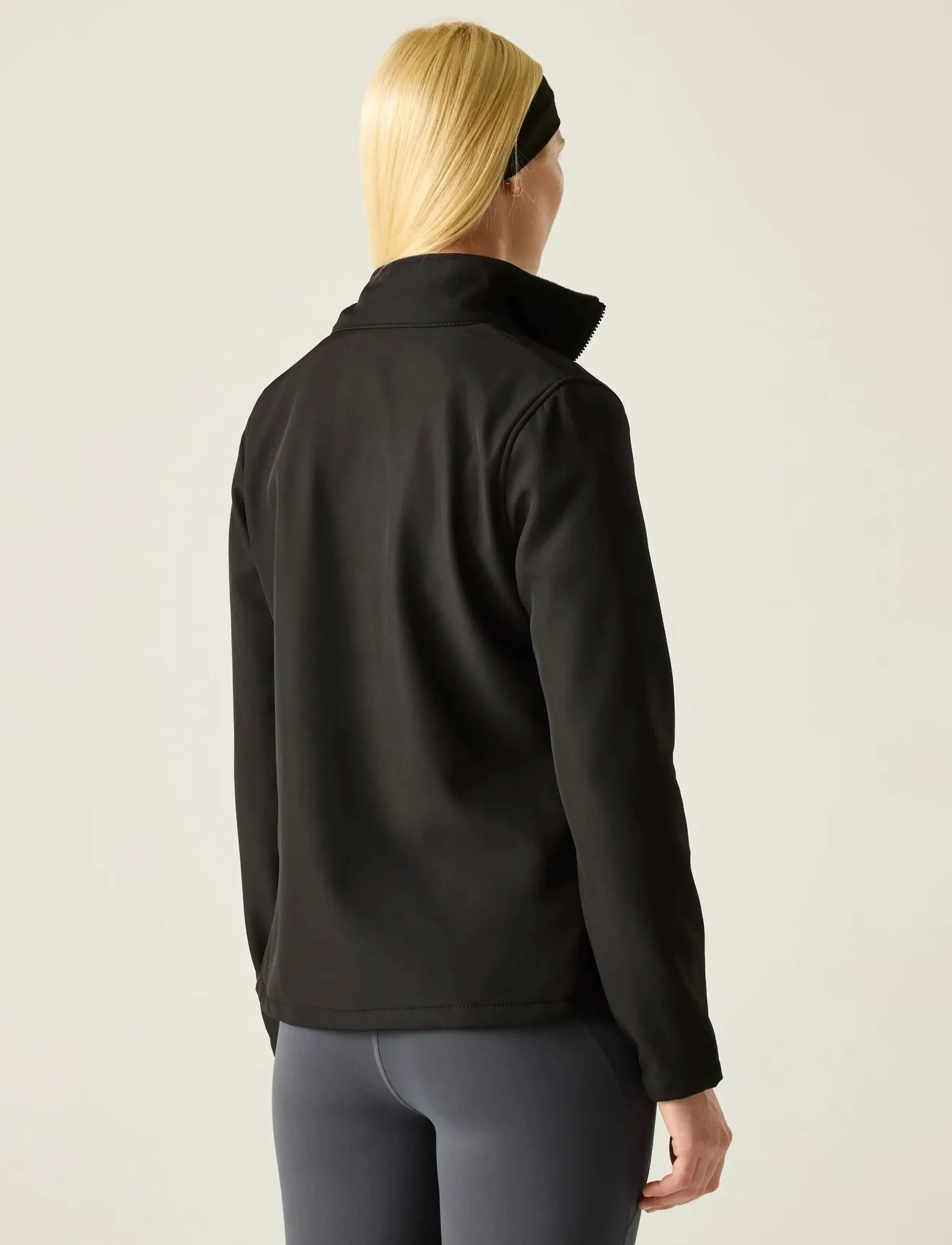 Regatta - Connie V Softshell - outdoor jacken - black - 4