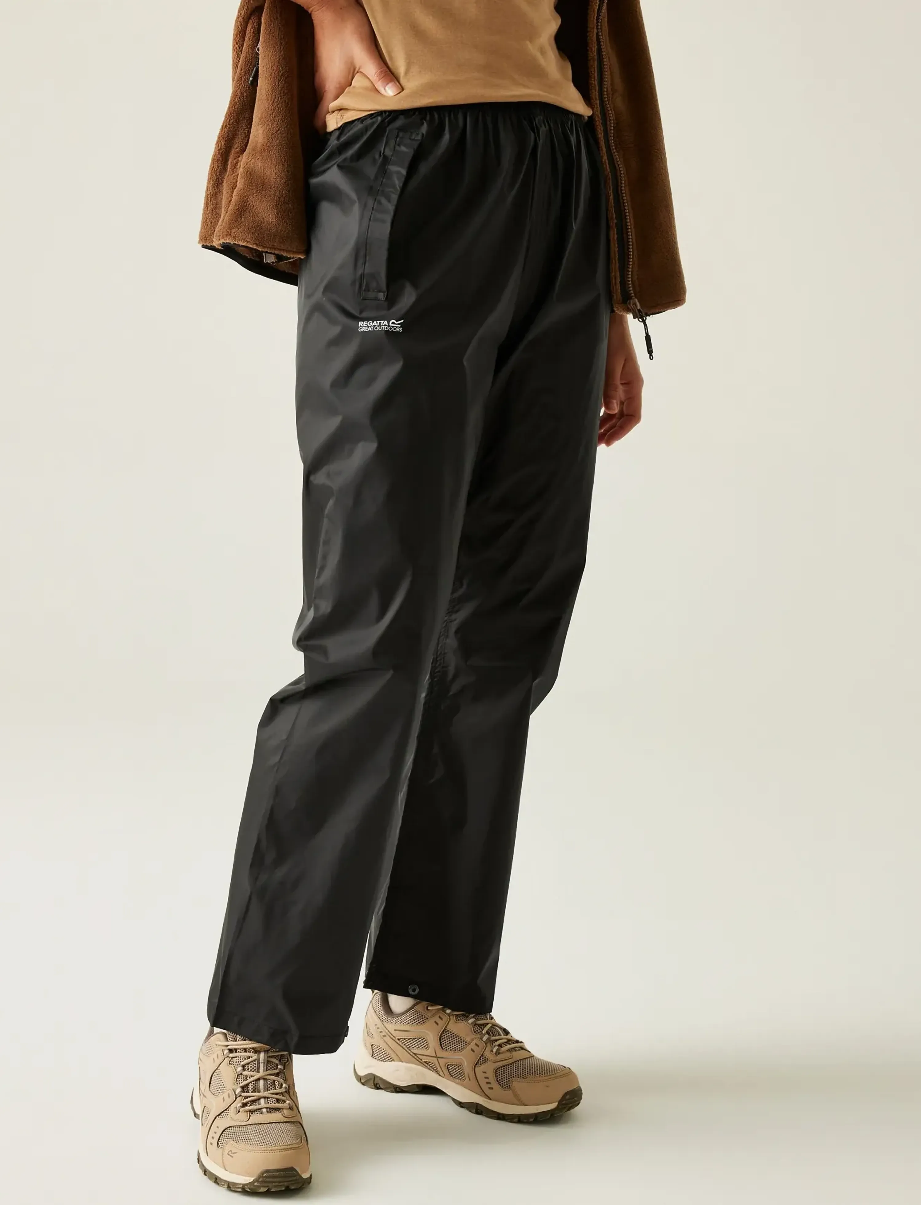 Regatta - Wms Pack It O/Trs - waterproof trousers - black - 0