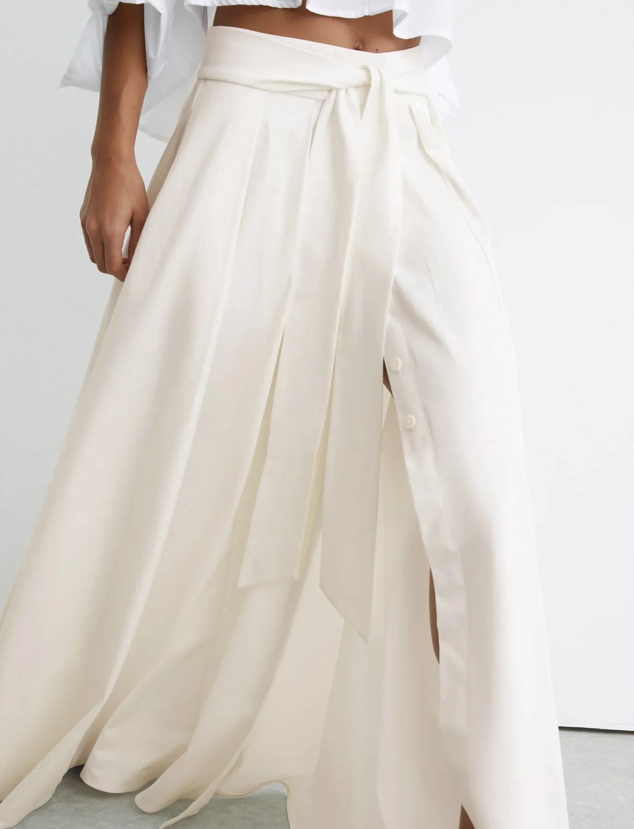 Reiss Simone - Cream - 34