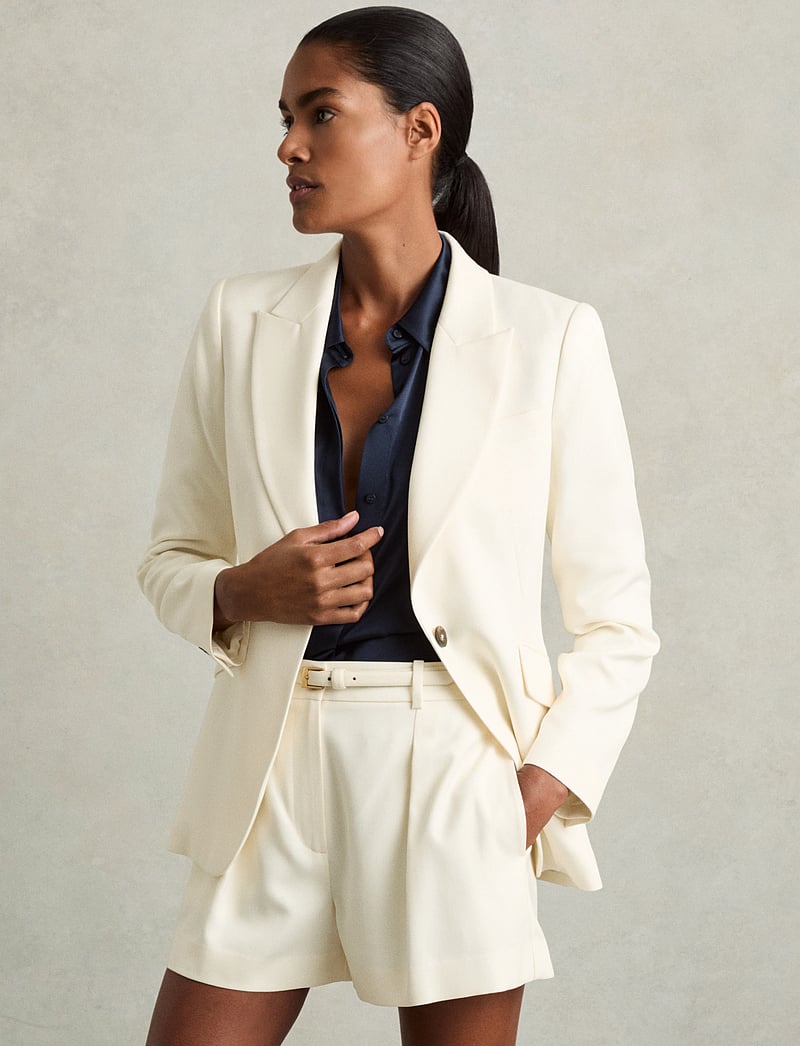 Reiss - MILLIE - chino-shorts - cream - 4