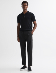 Reiss - HOVE - suit trousers - black - 4