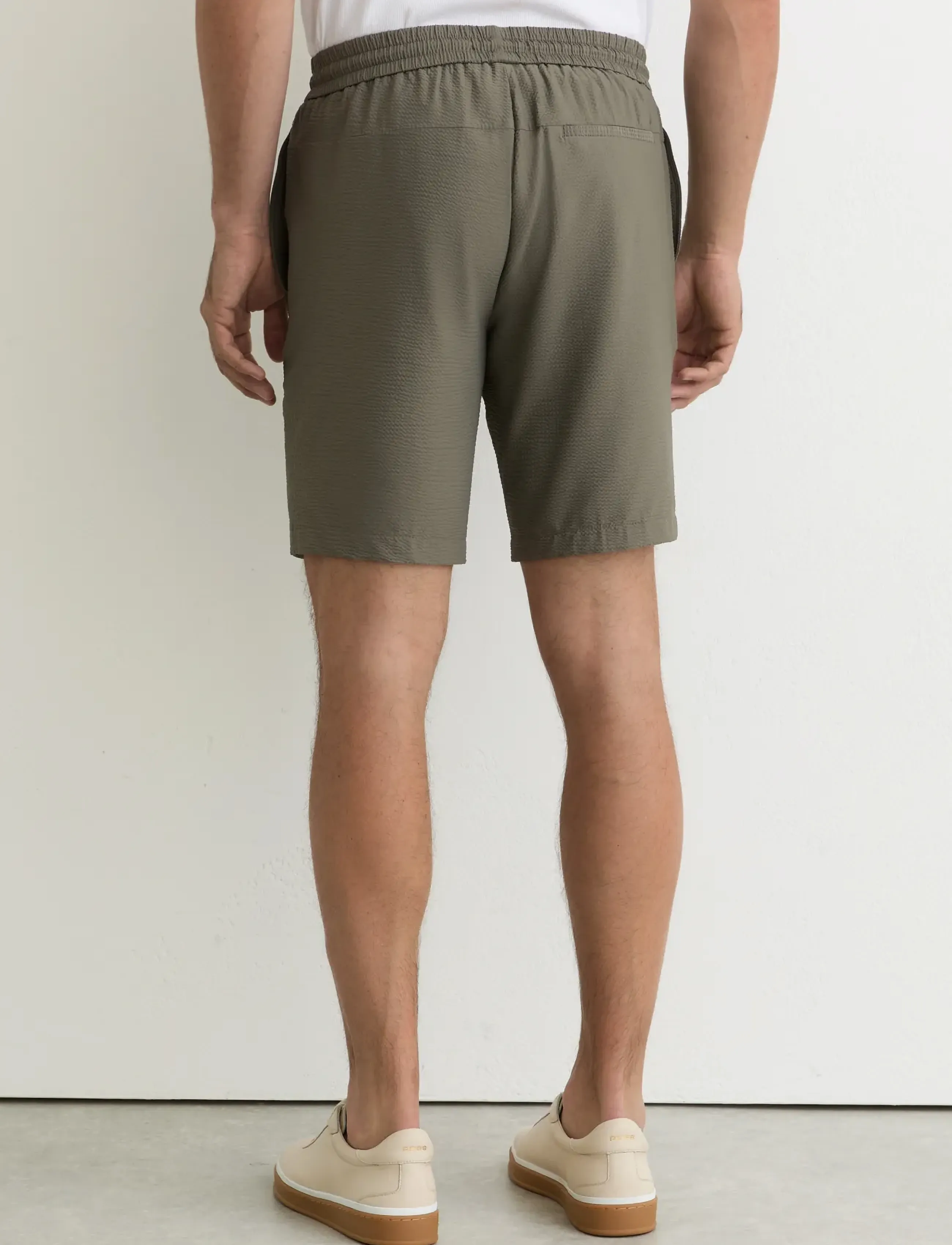 Reiss - AJAY - lühikesed vabaajapüksid - dark sage green - 2