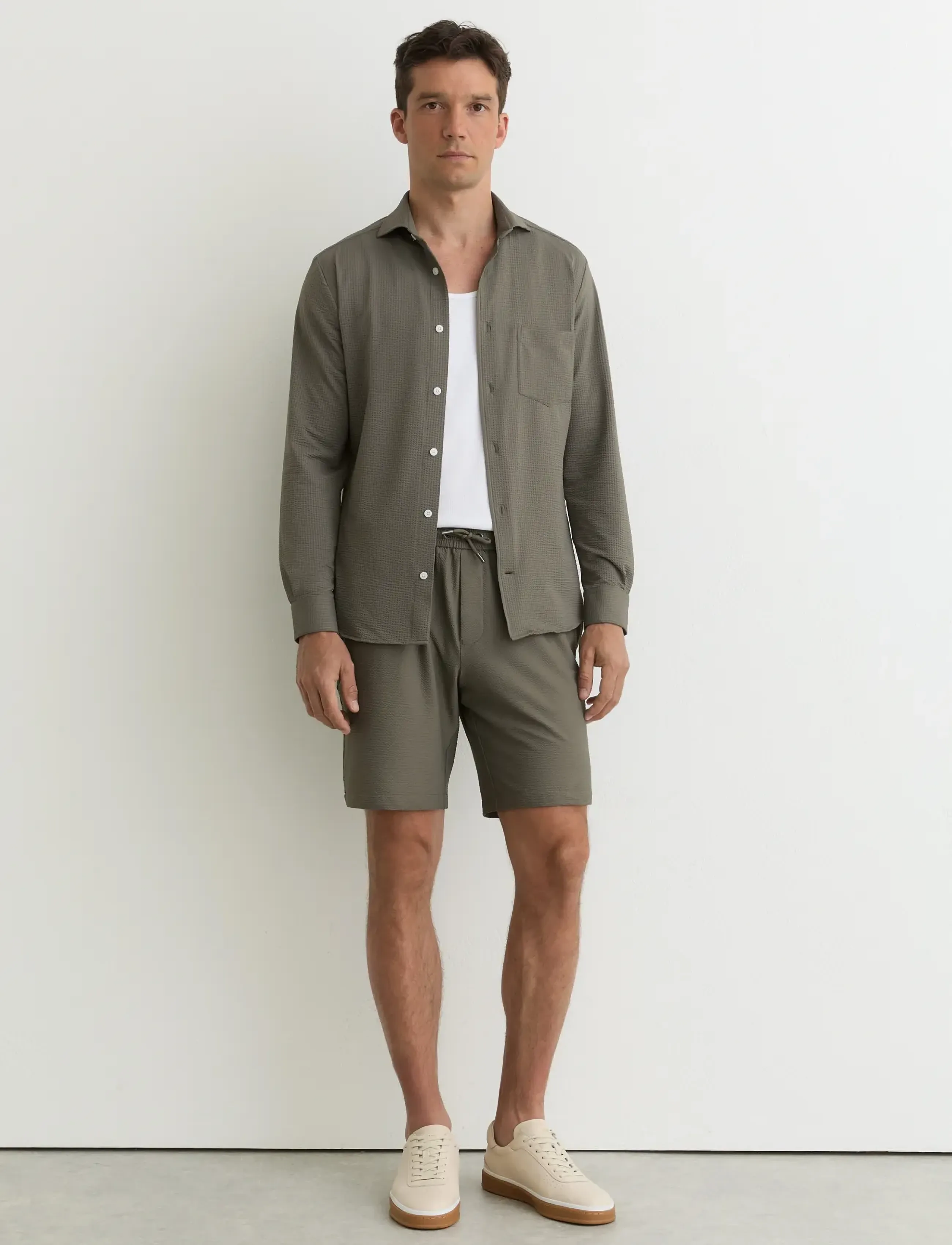 Reiss - AJAY - lühikesed vabaajapüksid - dark sage green - 3