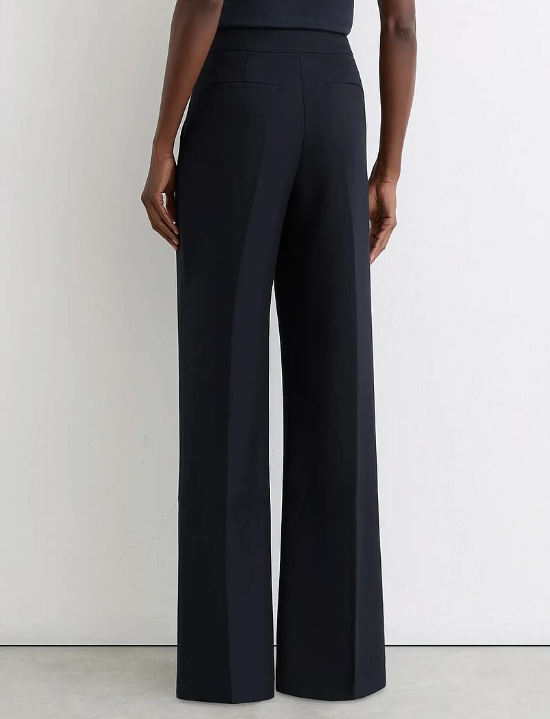Reiss - CARLEY - hosen mit weitem bein - navy - 2
