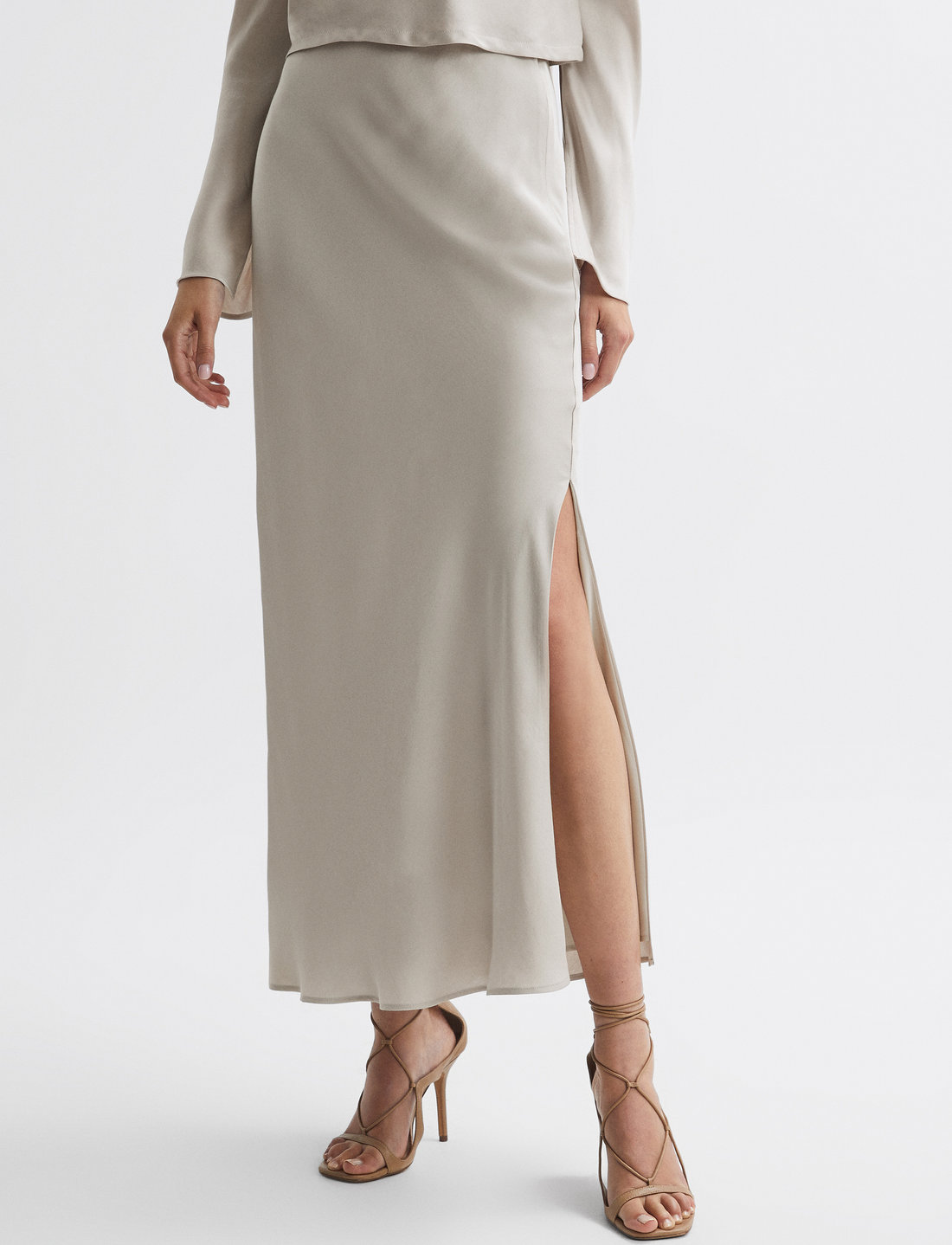 Reiss beige skirt hotsell