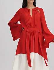 Reiss - LUELLA - party wear at outlet prices - red/cream - 2