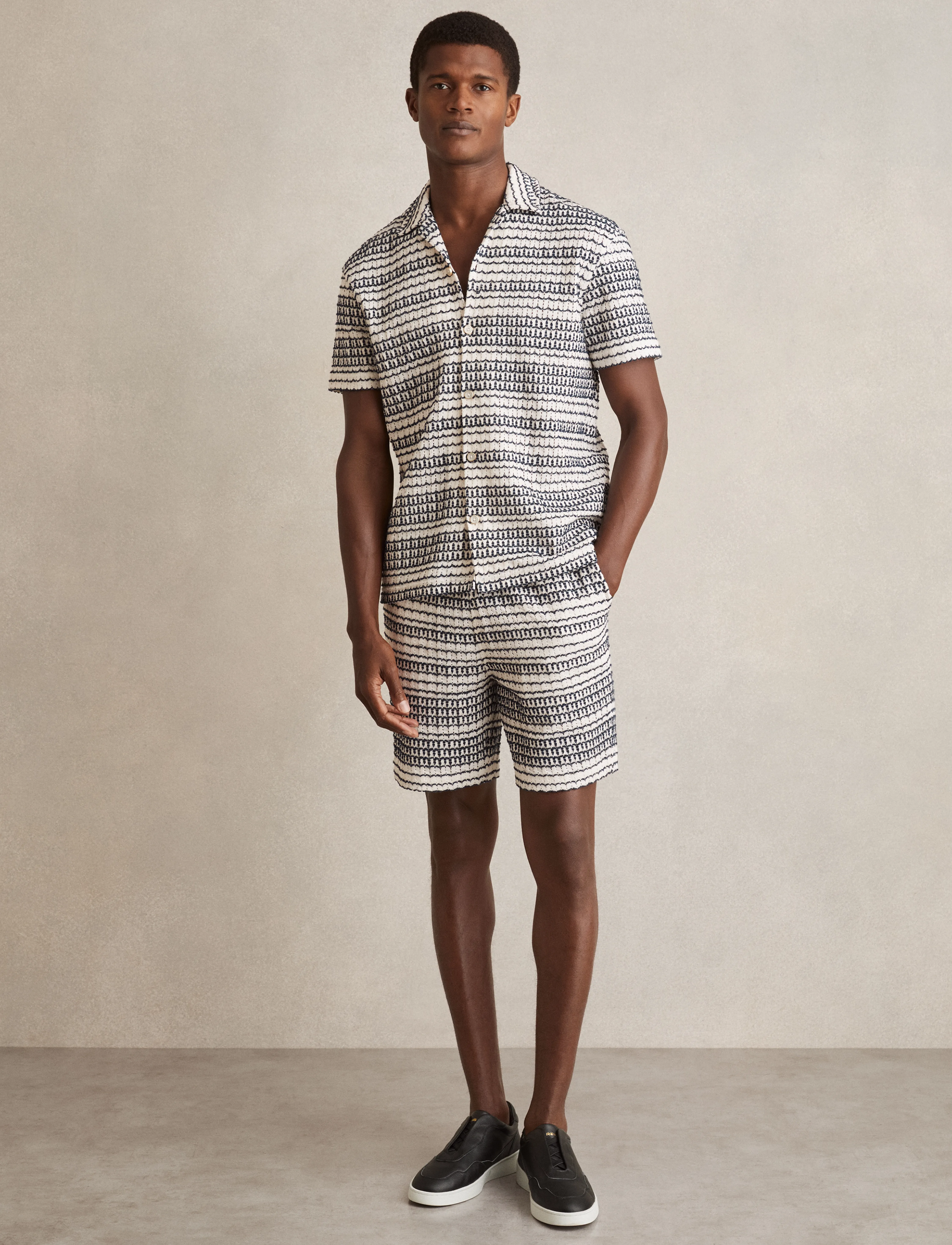 Reiss - CHEZ - marškiniai trumpomis rankovėmis - white/black - 4