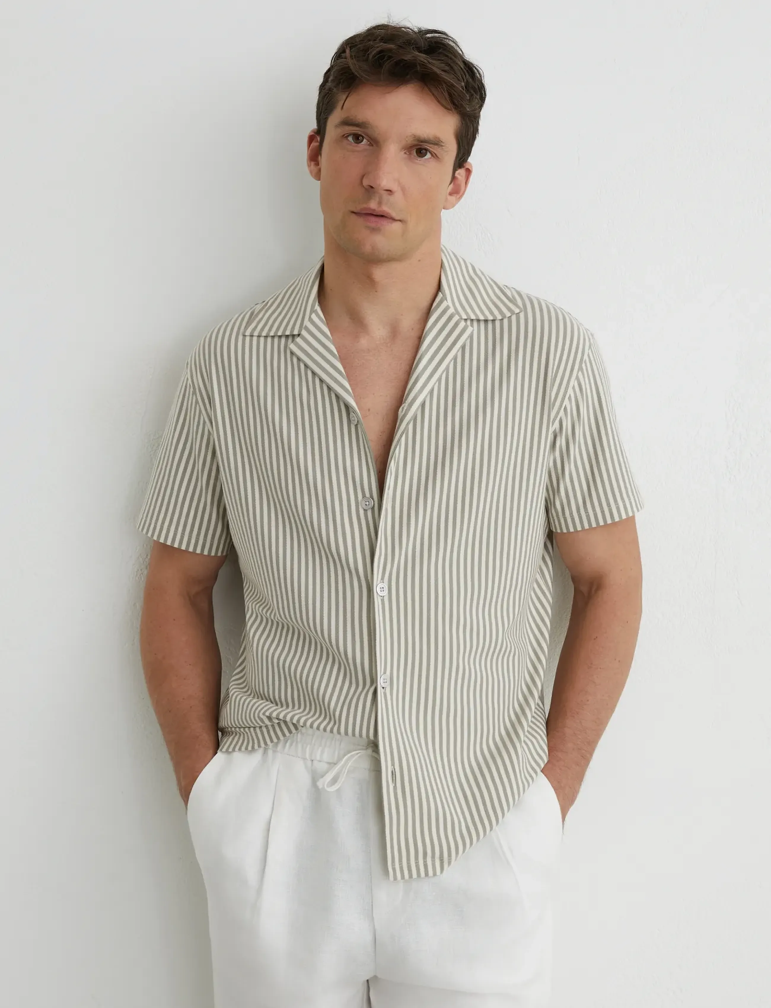 Reiss AURELIA - Shirts - SOFT SAGE GREEN / green