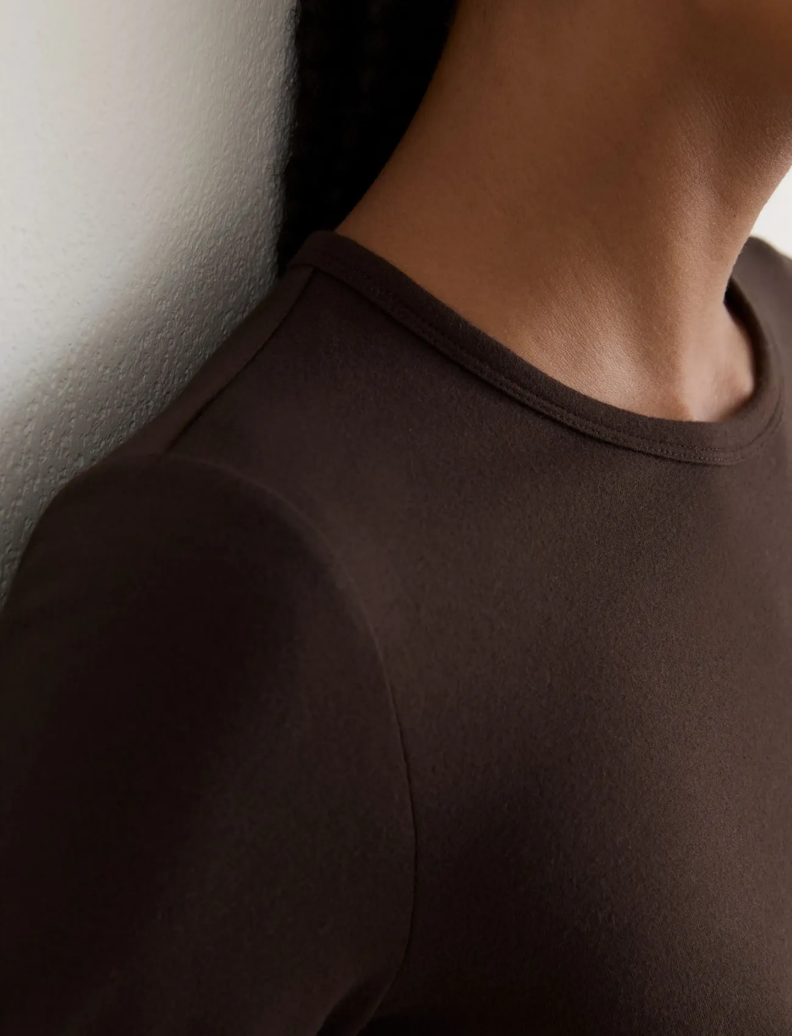 Reiss - JADA LONG SLEEVE TOP - pikkade varrukatega topid - xchocolate - 3