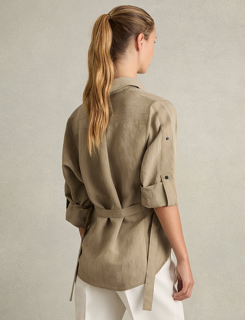Reiss - DINAH - krekli ar garām piedurknēm - khaki - 4