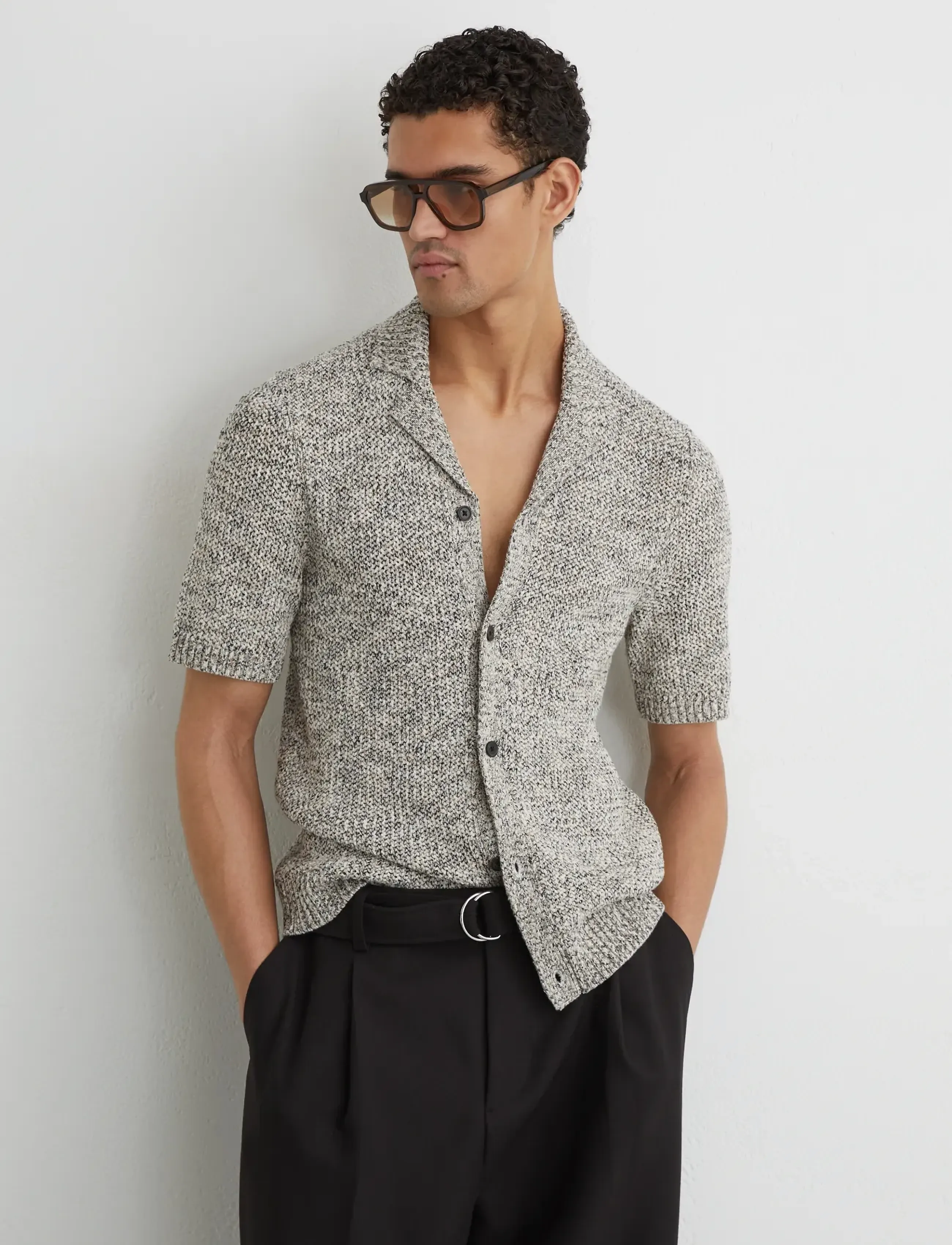 Reiss Addis, S, Black, Skjorter > Kortærmede Shirts, Herre