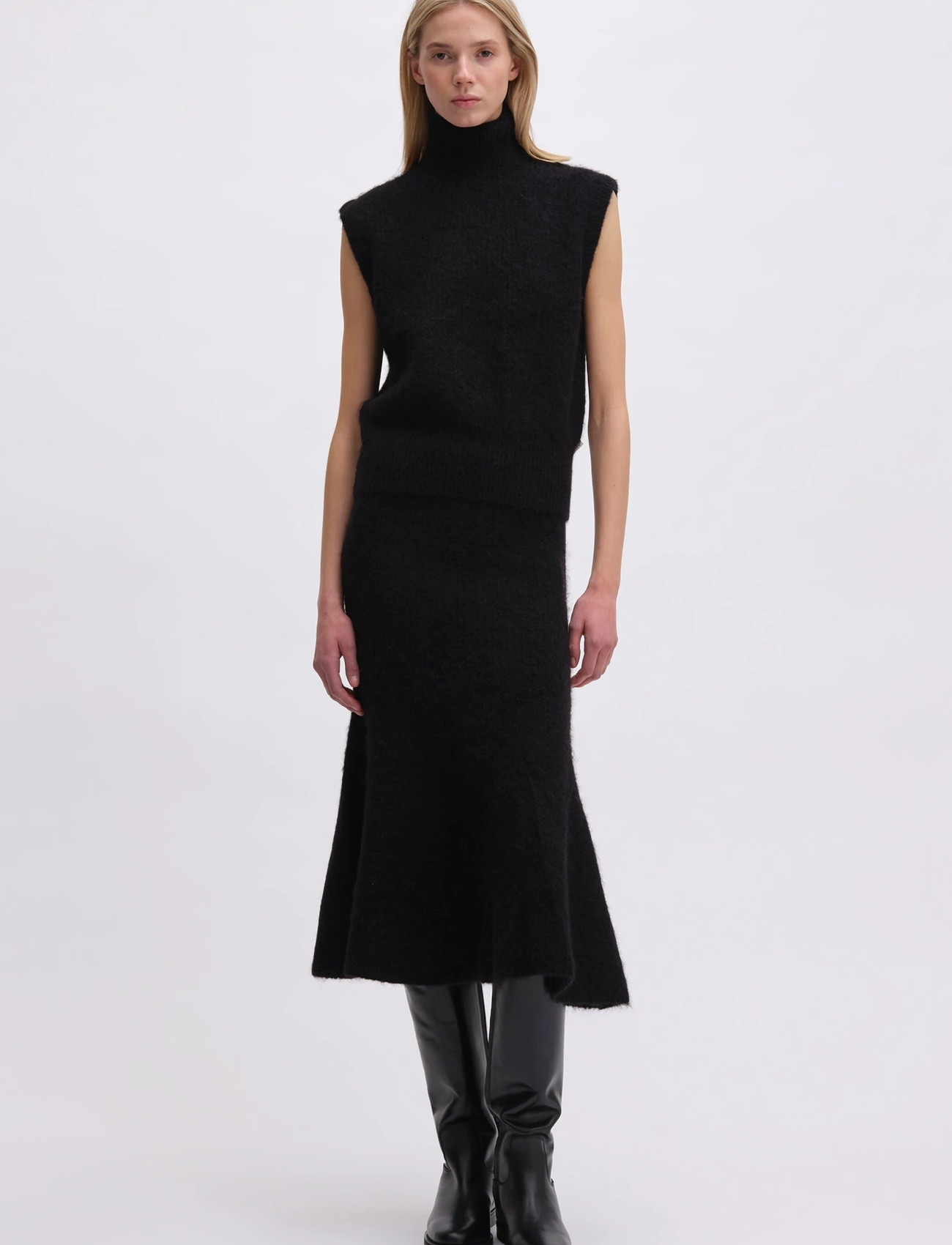 REMAIN Birger Christensen Knit Midi Skirt - Black - XS