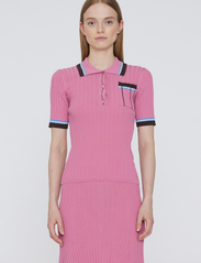 REMAIN Birger Christensen - Knit Fitted Polo Shirt - poloshirts - cashmere rose - 2
