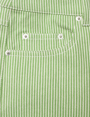 REMAIN Birger Christensen - Striped Canvas Pants - broeken met wijde pijpen - forest green comb. - 2