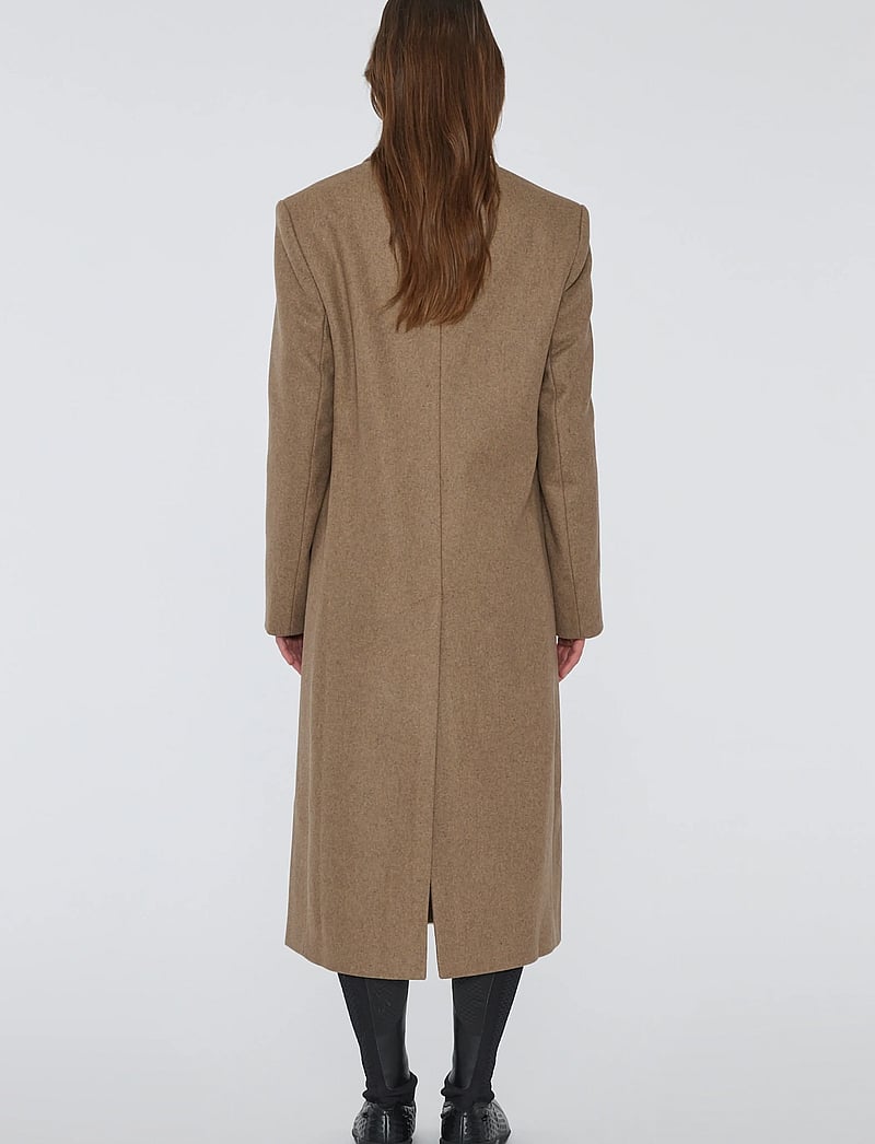 REMAIN Birger Christensen - WOOL SEMI FITTED COAT - winterjacken - otter - 3