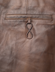 REMAIN Birger Christensen - Leather Pleated Skirt - lederröcke - brown sugar comb. - 3