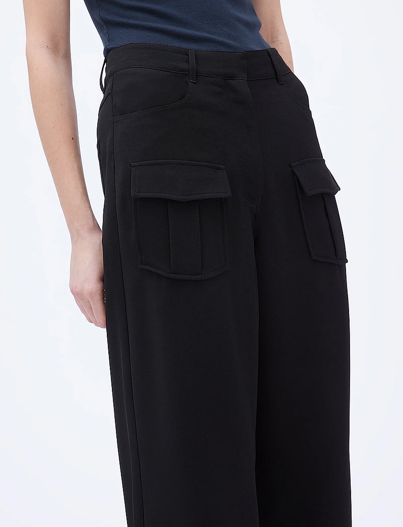 REMAIN Birger Christensen - TAPERED SUITING PANTS - habitbukser - black - 4