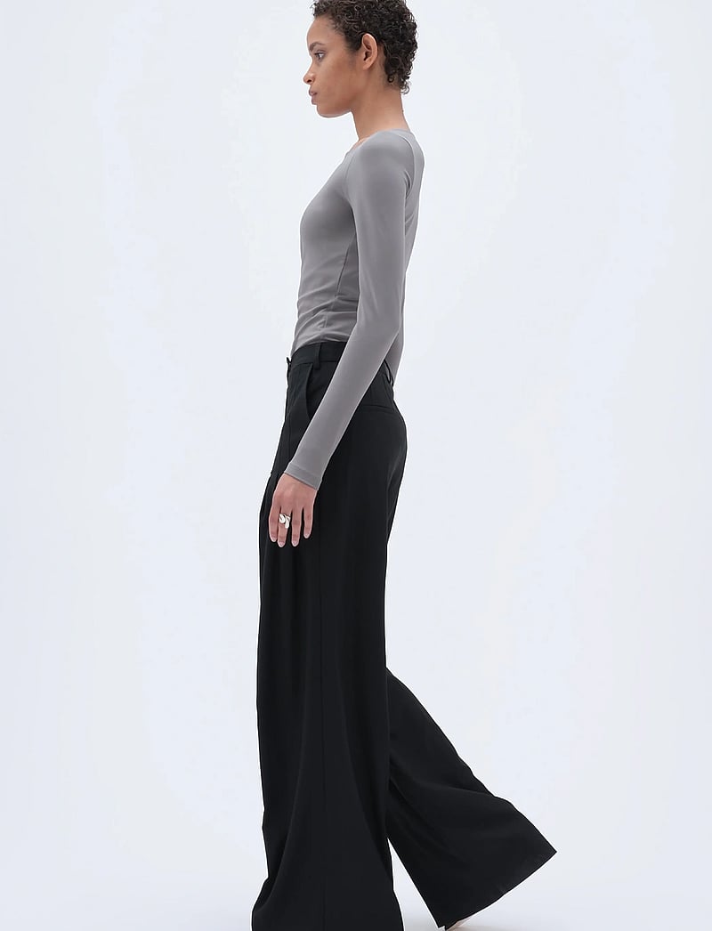 REMAIN Birger Christensen - WIDE SUITING PANTS - pidulikud püksid - black - 3