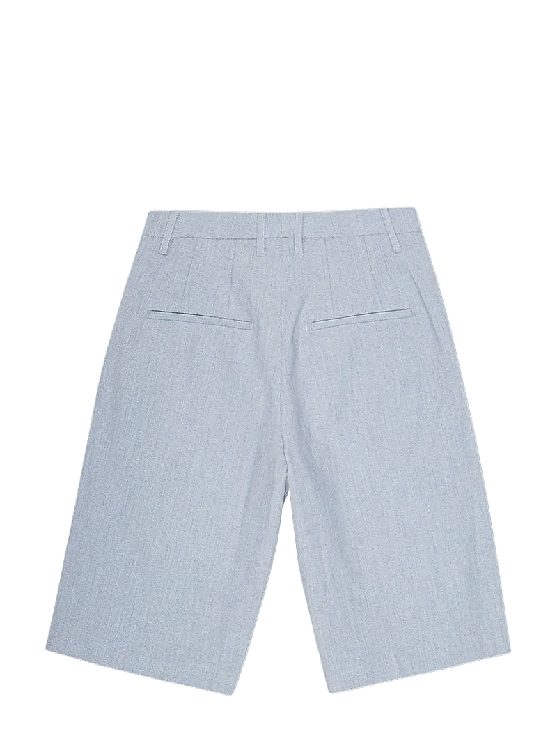 REMAIN Birger Christensen - SUITING BERMUDA SHORTS - chino-shorts - dusty blue - 2