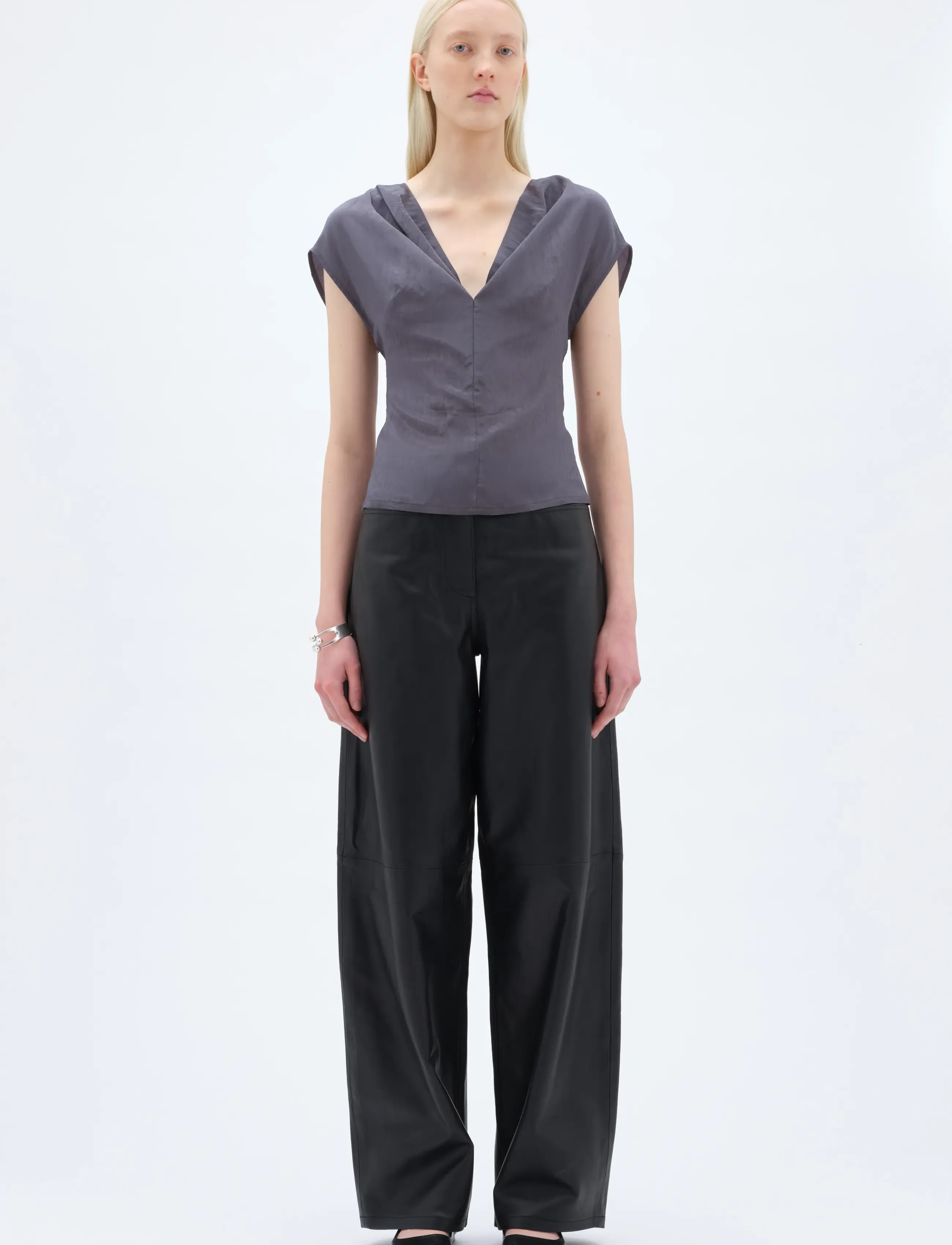 REMAIN Birger Christensen COCOON LEATHER PANTS - Barrel püksid - BLACK / black