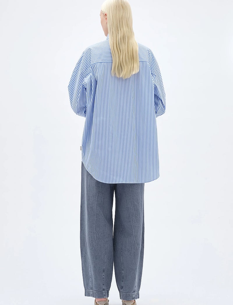 REMAIN Birger Christensen - OVERSIZE SHIRT - pikkade varrukatega särgid - cornflower blue comb. - 3