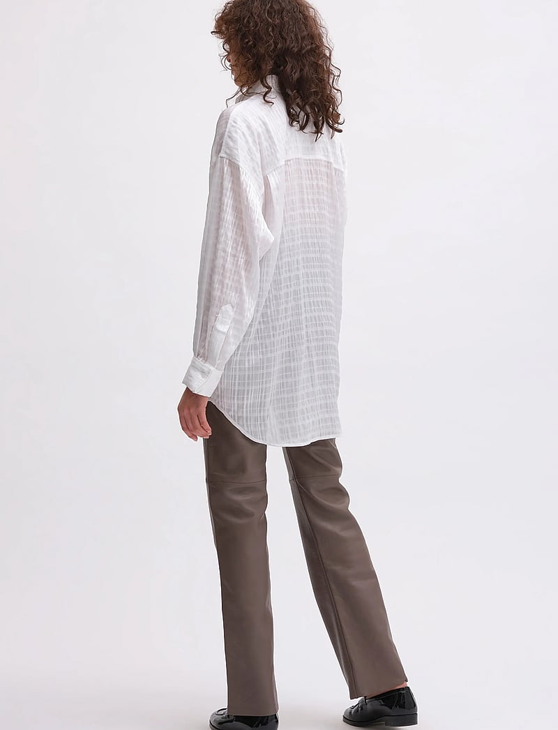 REMAIN Birger Christensen - OVERSIZED SHIRT - pikkade varrukatega särgid - bright white - 3