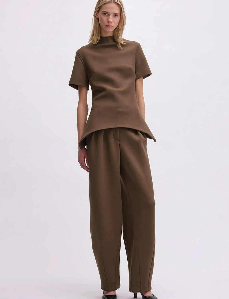 REMAIN Birger Christensen - SHORT SLEEVE SCUBA TOP - t-shirts - chocolate martini - 0