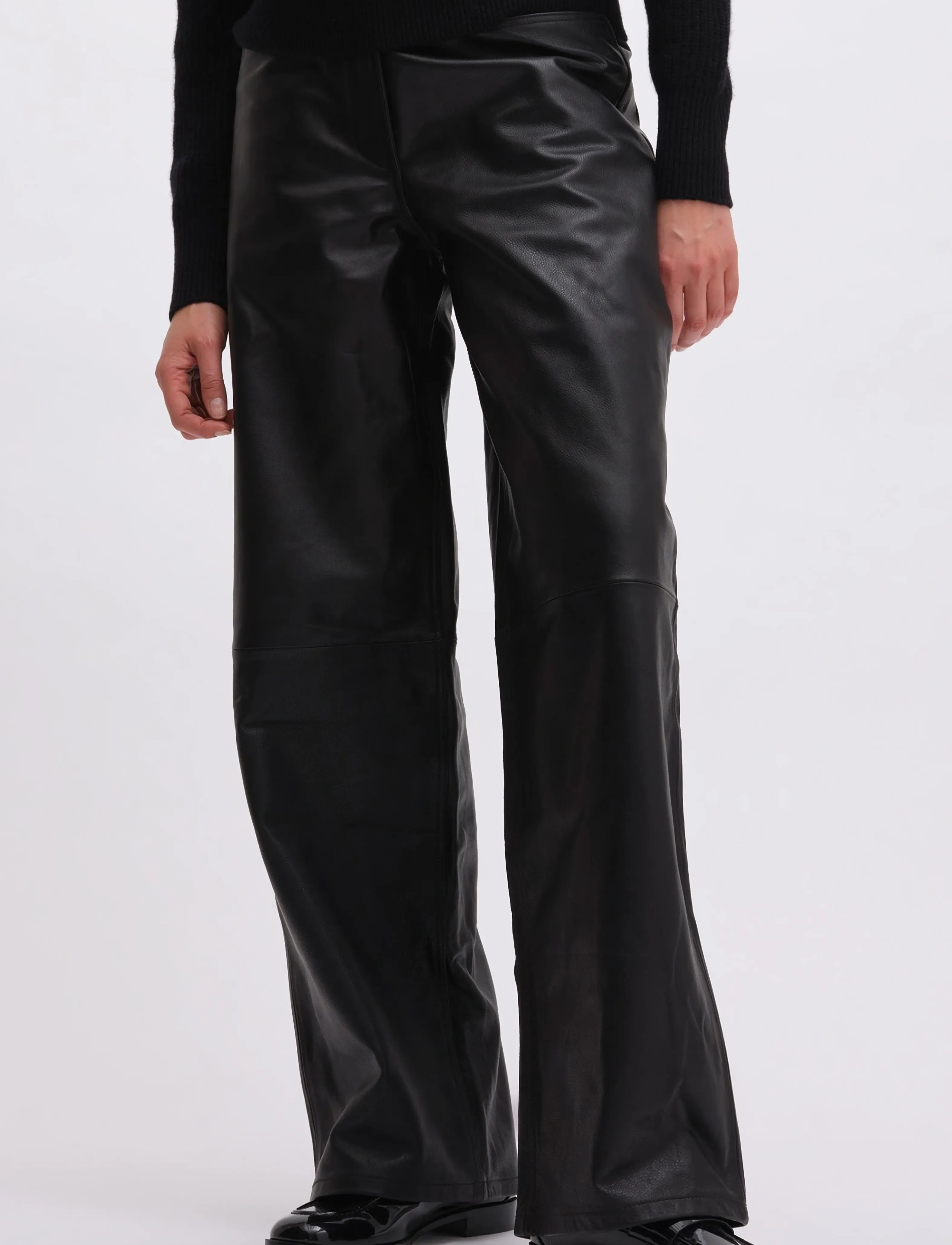 REMAIN Birger Christensen Cocoon Leather Pants, 36, Trousers, Schwarz - Wide Leg, Frauen