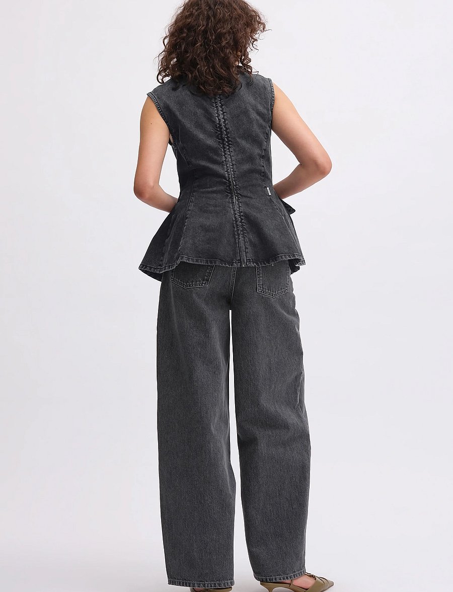 REMAIN Birger Christensen - PEPLUM DENIM TOP - sleeveless tops - frost gray - 3