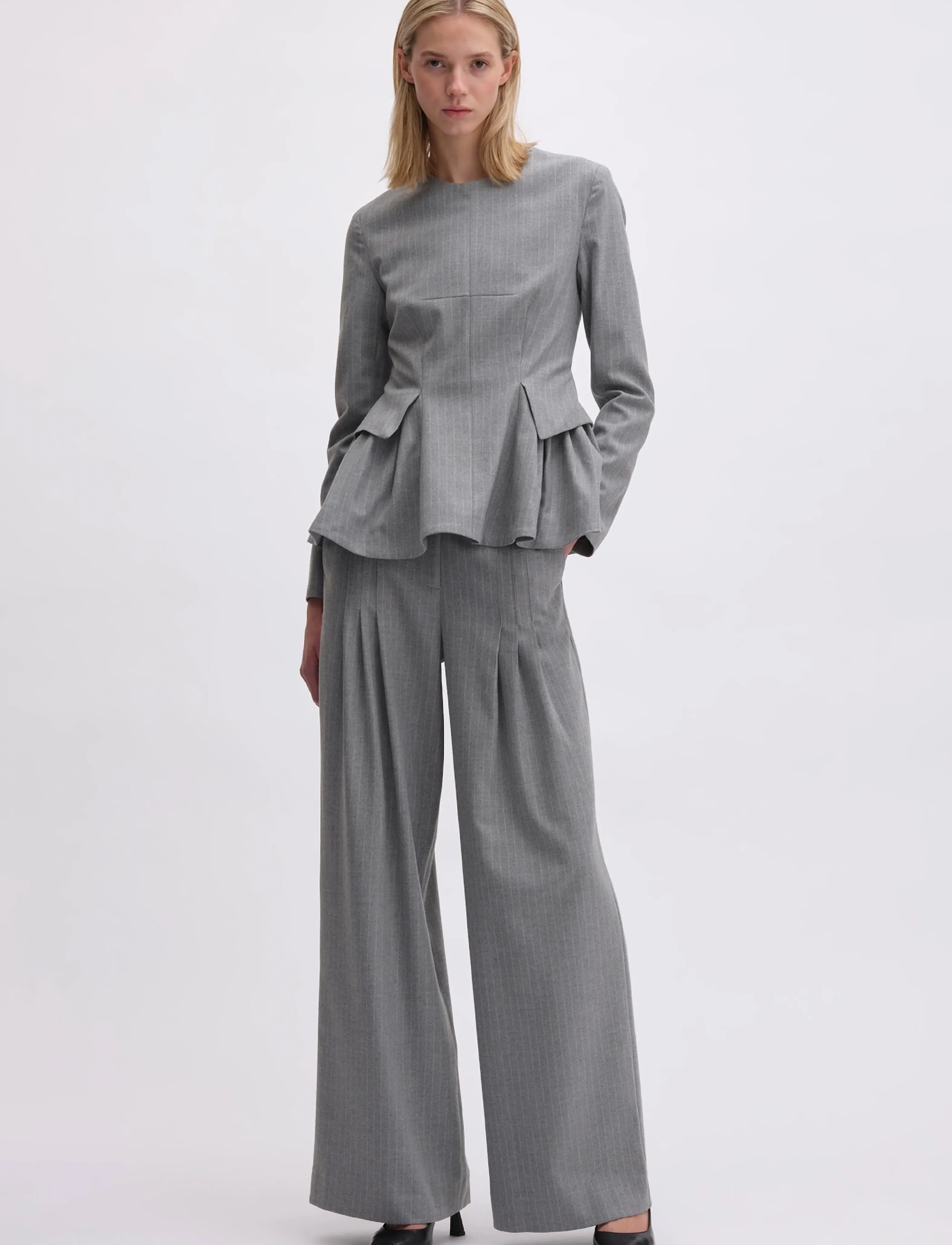 REMAIN Birger Christensen LONG SLEEVE PEPLUM TOP - T-shirts & Toppar - TITANIUM COMB. / grey