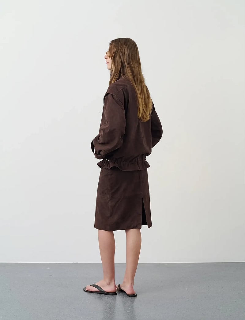 REMAIN Birger Christensen - MIDI LEATHER SKIRT - nahast seelikud - chicory coffee - 3
