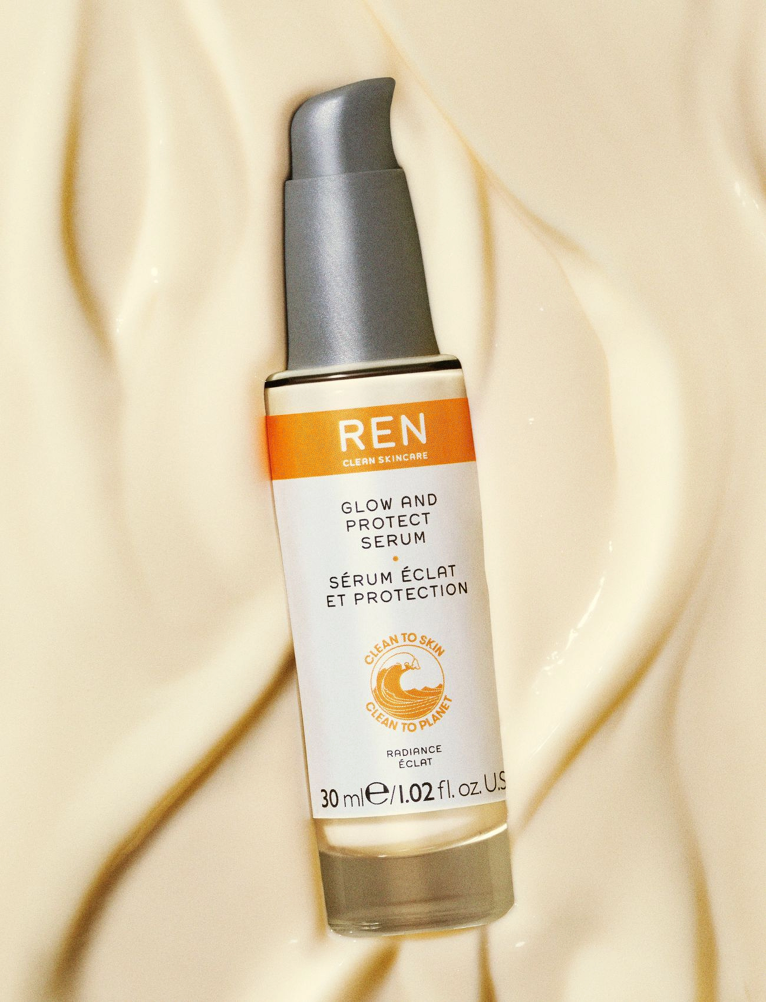 REN Radiance Glow & Protect Serum​, 30 ml, Nude, Ansigt > Serum, Dame