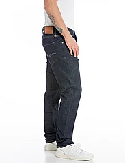 Replay - MICKYM Trousers SLIM TAPERED AGED - kitsad teksad - blue - 4