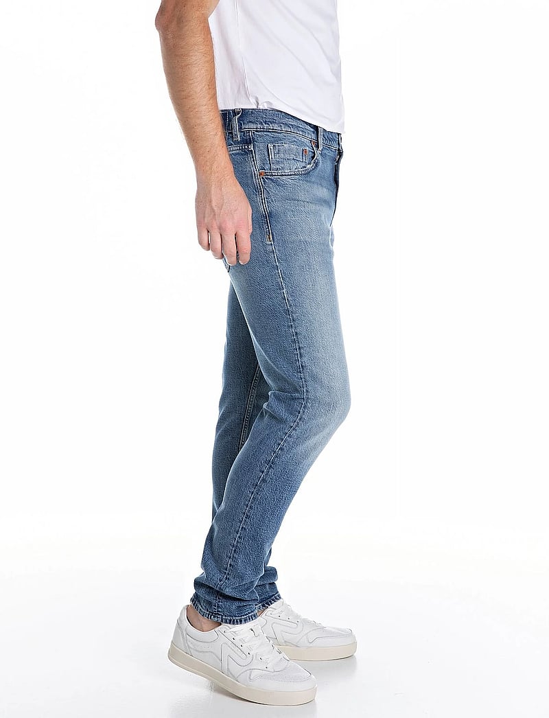 Replay - MICKYM Trousers SLIM TAPERED Original - slim jeans - blue - 4
