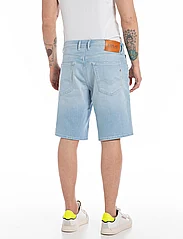 Replay - GROVER SHORT Shorts STRAIGHT 573 ONLINE - jeansowe szorty - blue - 3