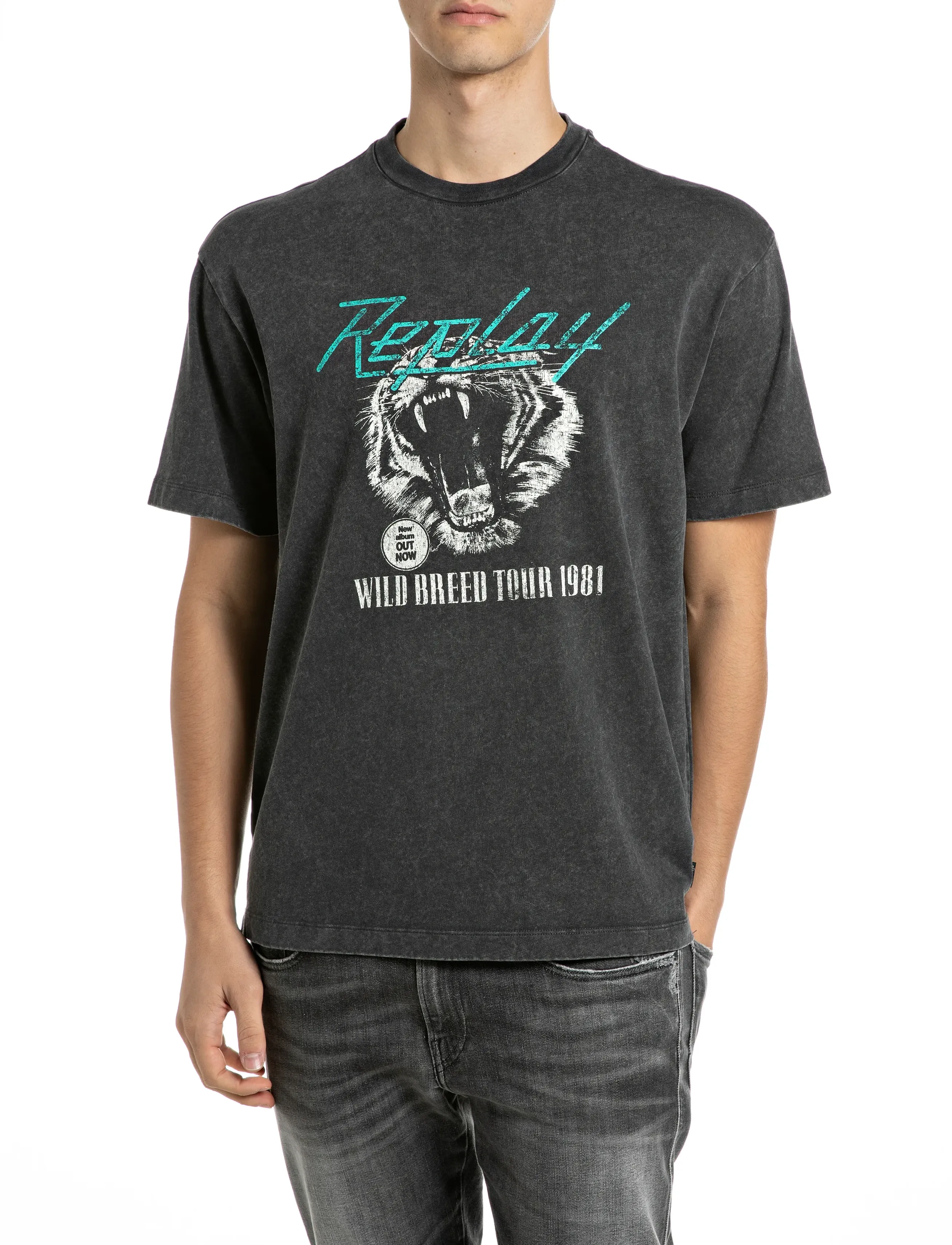 Replay T-Shirt RELAXED - T-krekli ar īsām piedurknēm - BLACK / black