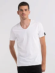 Replay - T-Shirt - mažiausios kainos - white - 3