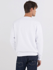 Replay - Sweater REGULAR PURE LOGO - sweatshirts - white - 7