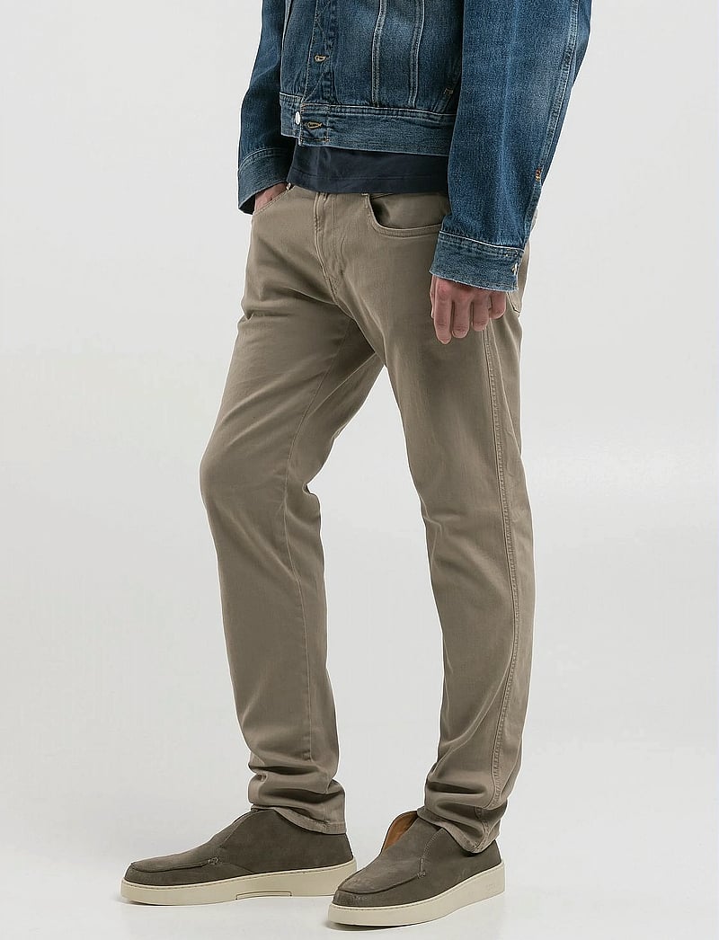 Replay - ANBASS Trousers SLIM Hyperflex Colour XLite - slim fit jeans - beige - 0