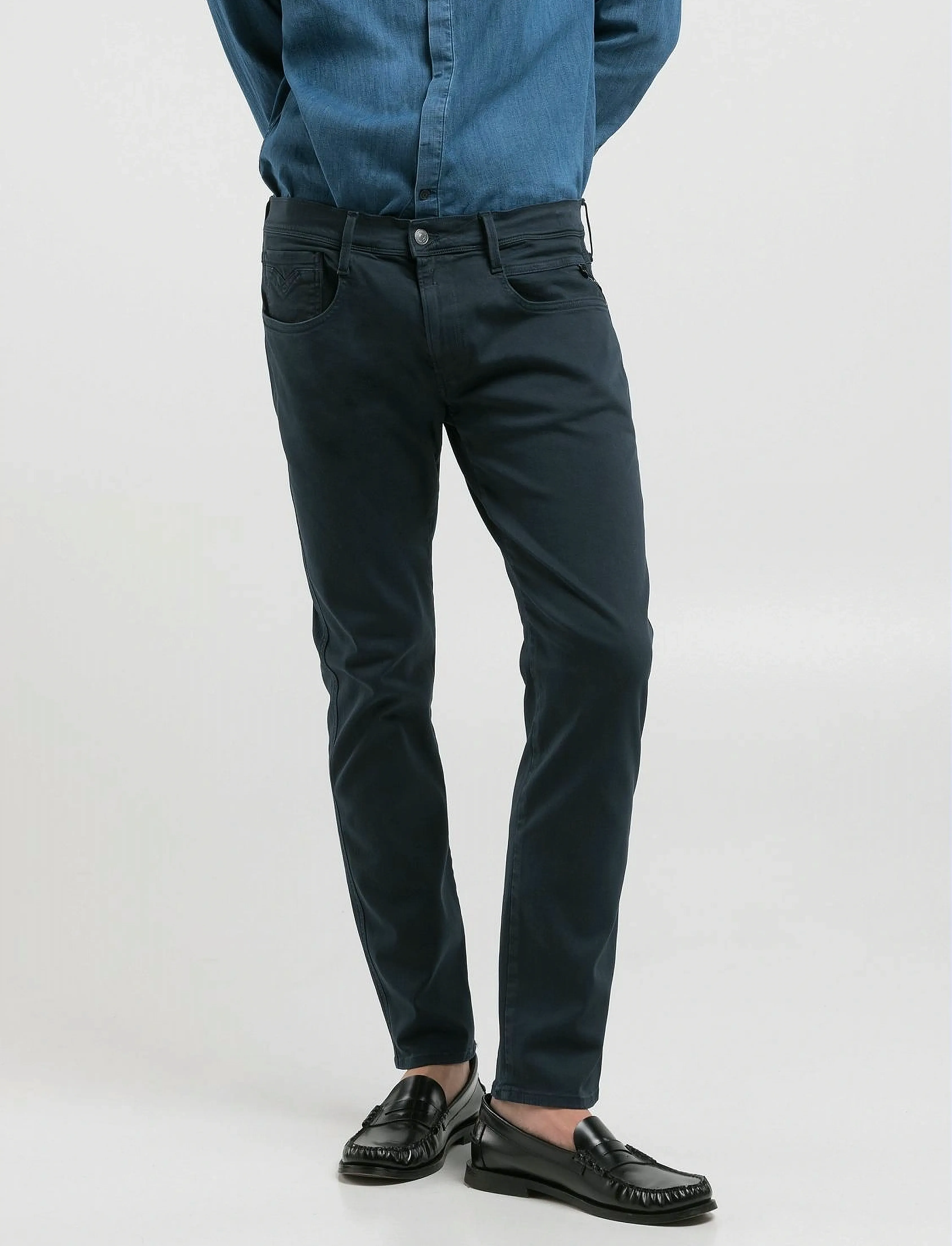 Replay Anbass Trousers Slim Hyperflex Colour Xlite, 36 x 32, Trousers, Marineblau - Casual, Männerswear
